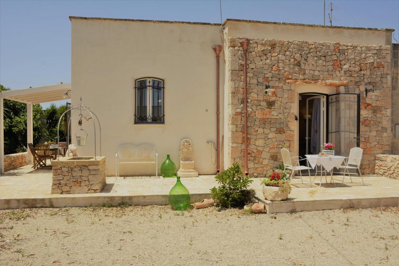 Вилла Casale Conte Dell'Anna Порто-Чезарео Экстерьер фото